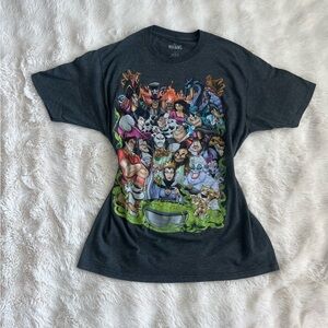🖤 Disney Villains Graphic Tee – Size Large